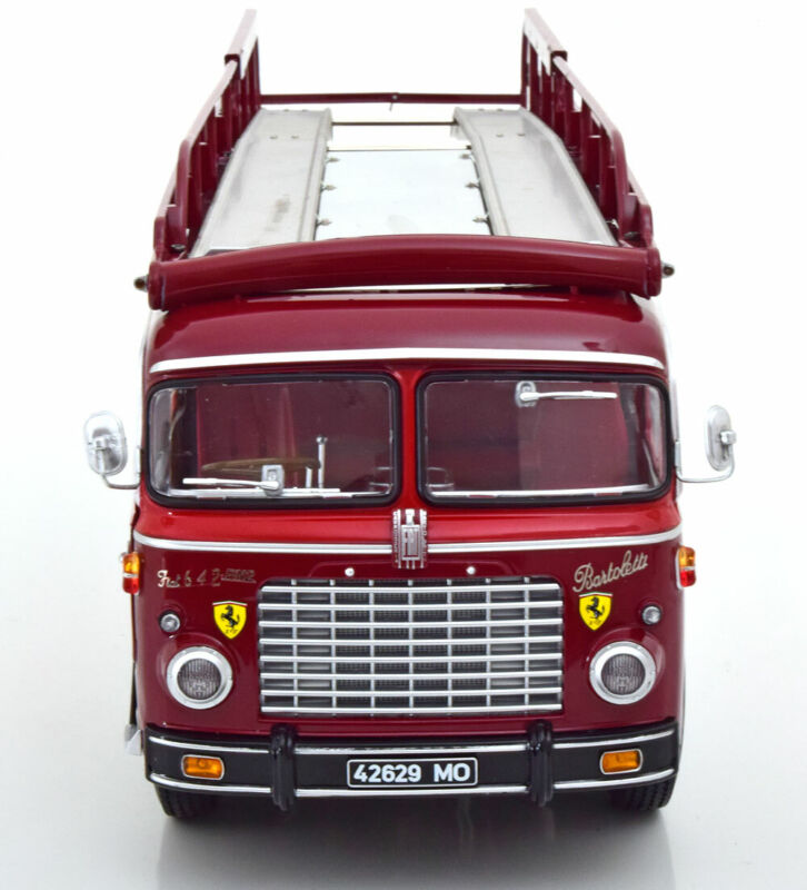 1:18 CMR Fiat 642 RN2 Bartoletti Ferrari race transporter 1957