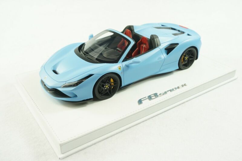 1/18 BBR FERRARI F8 TRIBUTO SPYDER AZZURRO BLUE MATT DELUXE WHIT LEATHER