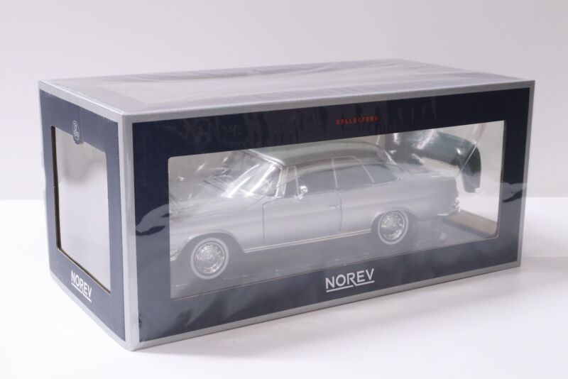 1:18 NOREV Mercedes 280 Se Cabriolet 1969 Silver Metallic/Green Top