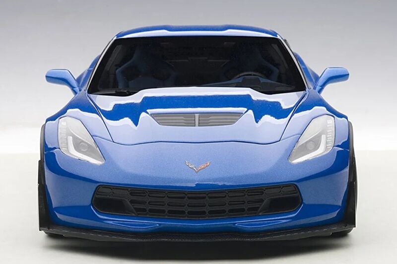AUTOart 1/18 Chevrolet Corvette (C7) Z06 (Blue)