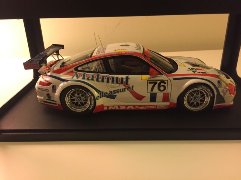 AUTOart 1:18 Porsche 911 (997) GT3 RSR LeMans 2007 GT2 Class Winner