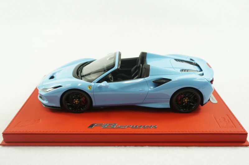 1/18 BBR FERRARI F8 TRIBUTO SPYDER AZZURRO BLUE DELUXE RED LEATHER