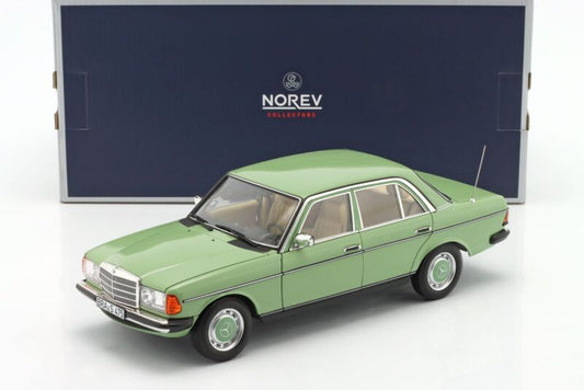 MERCEDES-BENZ 200 (W123) 1982 Light Green - 1/18 - NOREV