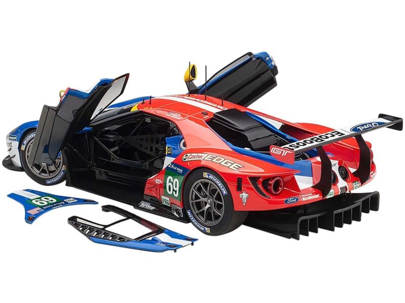 1/18 Autoart Ford Gt #69 Briscoe-Westbrook-Dixon 24H Le Mans (2016) Car Manufacturer Brand: Autoart MPN: 81612 Color: Multi Color with graphic Material: Composite diecast with some plastic Scale Size: 1:18 Part Type: Collectible Cars Dimensions approximat