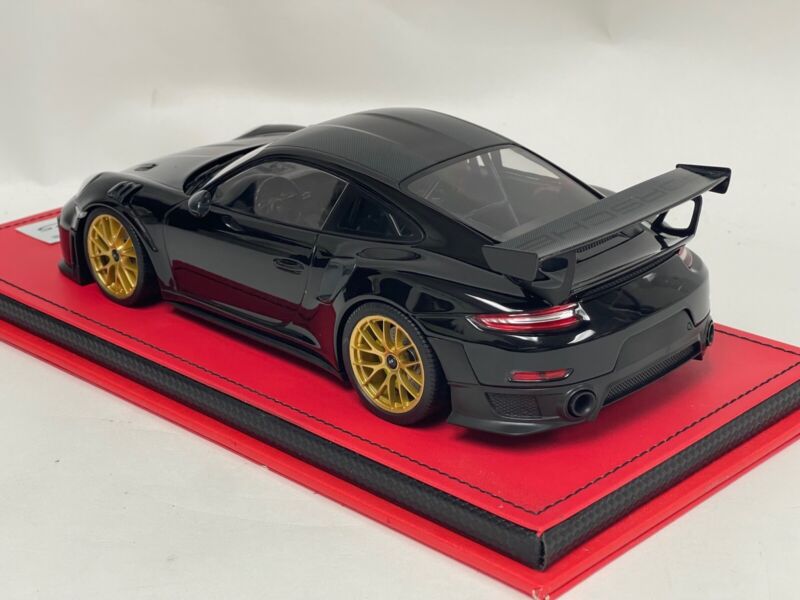 1/18 Minichamps Porsche 911 "991.2" GT2 RS Black with Gold Wheels leather AB025 $464.95 ModelCarsHub