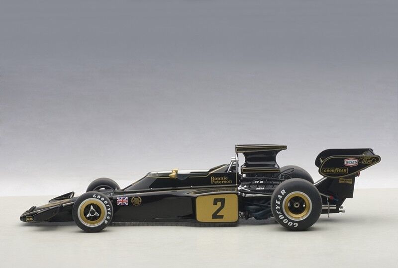 Autoart LOTUS 72E 1973 PETERSON #2 COMPOSITE MODEL in 1/18 Scale New! In Stock!