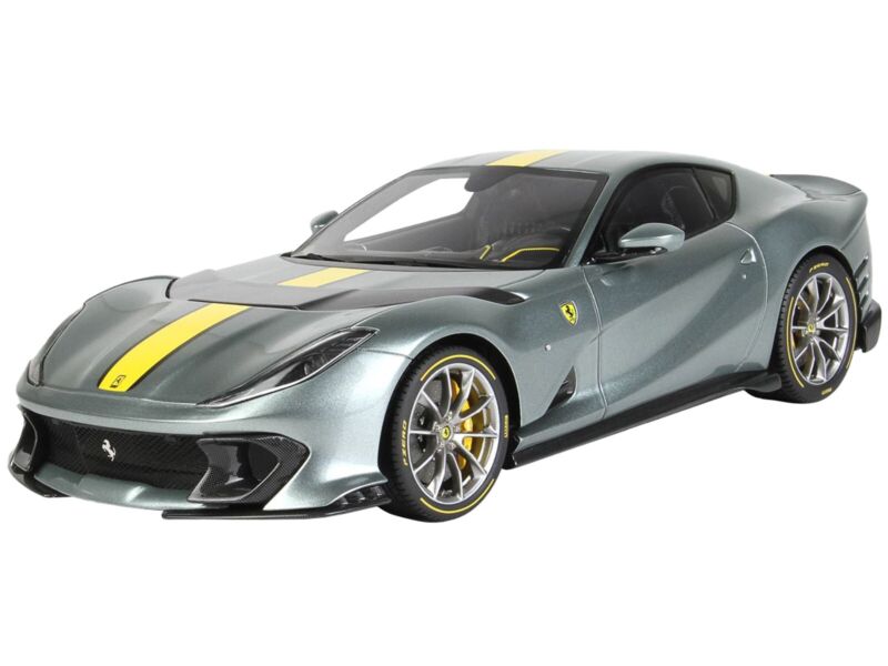 BBR 1/18 FERRARI 812 COMPETIZIONE GRAY & DISPLAY CASE