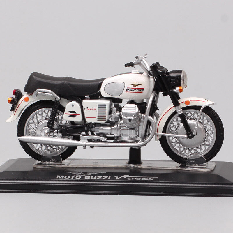 1:24 Scale Moto Guzzi V7 Special 1970 Motorcycle Diecast Toy Vehicle Bike Model