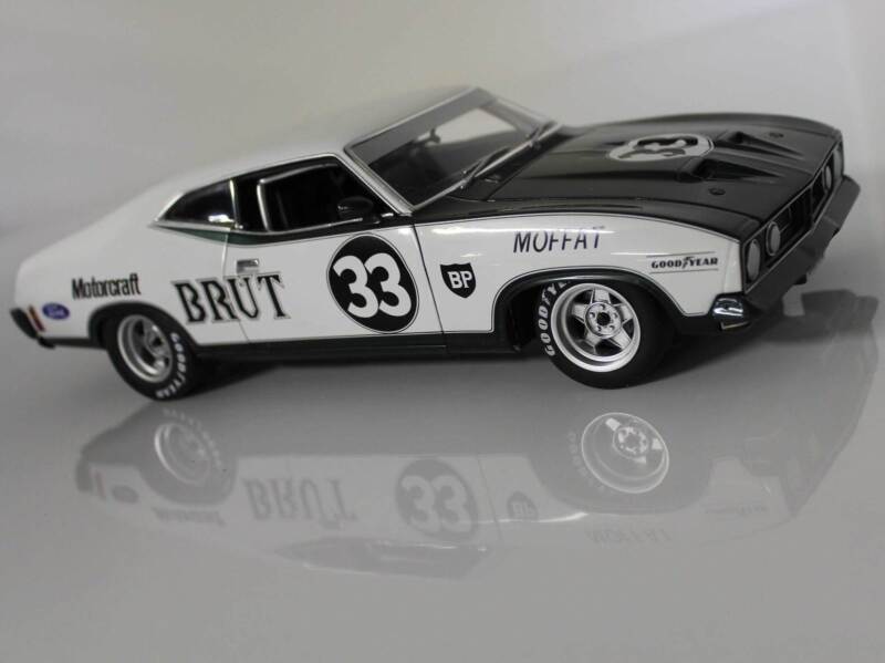 AUTOart 1/18 Ford XB Falcon Hardtop 1974 Australian Touring Car Championship 87413