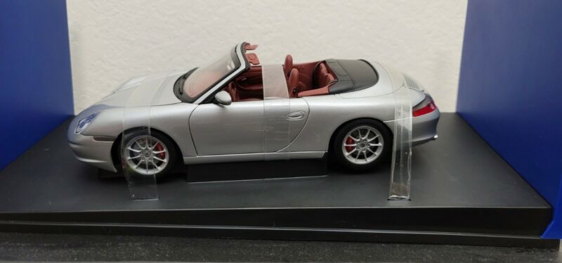 Autoart Porsche 911 Carrera Cabriolet 996 silver 1/18 Diecast NEW! Rare!