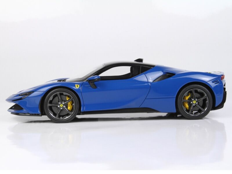 Ferrari SF90 Stradale Azzurro Dino Blue - Limited 100 pcs w/ Case BBR 1/18