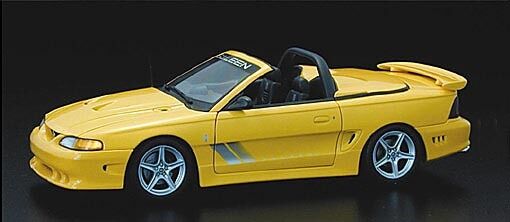 1:18 AUTOart FORD MUSTANG SALEEN S351 CONVERTIBLE YELLOW