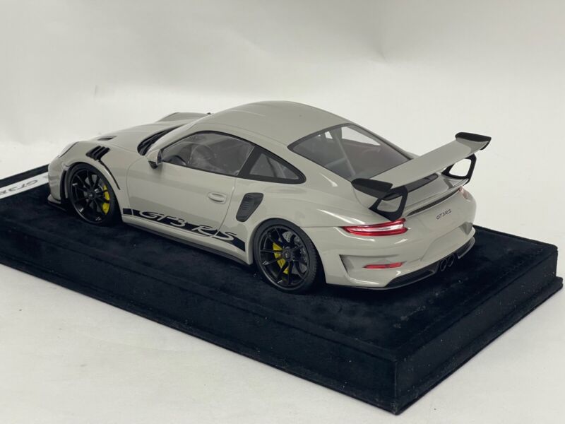 1/18 Minichamps Porsche 911 "991.2" GT3 RS Grey with Black Wheels leather $519.95 ModelCarsHub