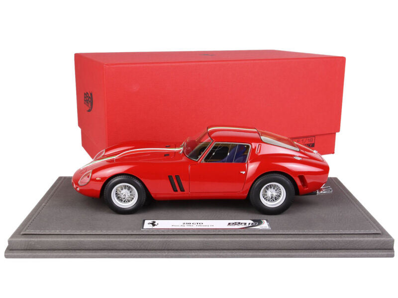 FERRARI 250 GTO RED PRESS DAY 1962 & DISPLAY CASE LTD ED 1/18 MODEL BBR 1803 A