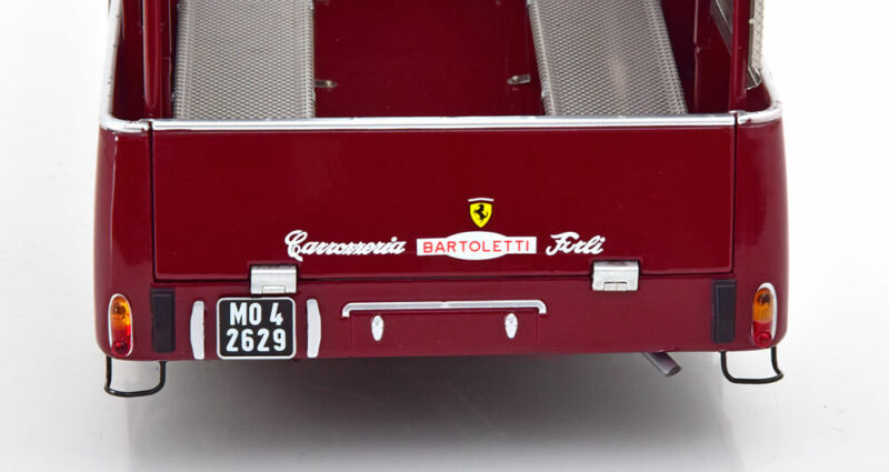 1:18 CMR Fiat 642 RN2 Bartoletti Ferrari race transporter 1957