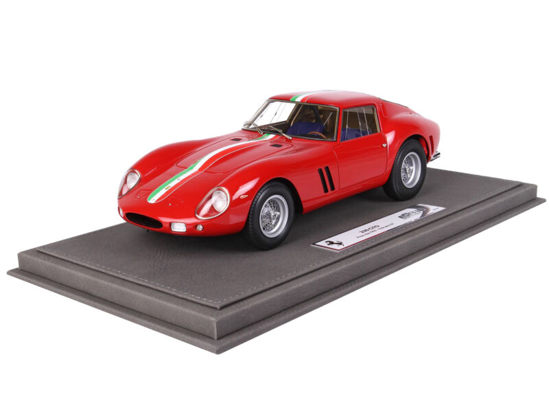 FERRARI 250 GTO RED PRESS DAY 1962 & DISPLAY CASE LTD ED 1/18 MODEL BBR 1803 A