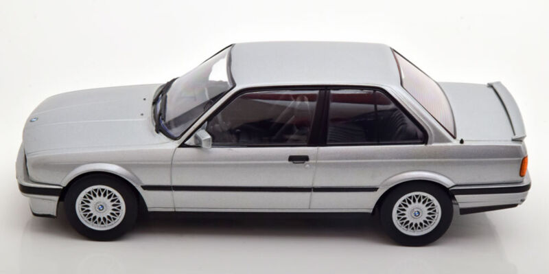 KK-Scale 1:18 BMW 325i E30 M-PACKAGE 1 SILVER 1987 diecast model