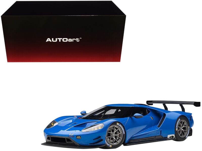 1/18 Autoart Ford Gt Le Mans Plain Color Version Blue Model Car Manufacturer Brand: Autoart MPN: 81812 Color: Blue Material: Composite diecast with some plastic Scale Size: 1:18 Part Type: Collectible Cars Dimensions approximately L-10.75 inches. ${sh$op-