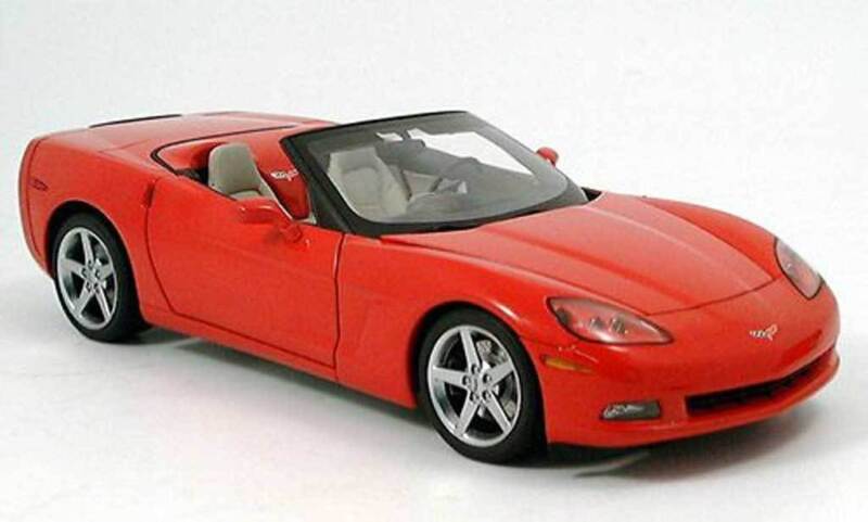 2005 CHEVROLET CORVETTE C6 RED 1:18 Scale AUTOart #71221 LIMITED TO 6000 PIECES