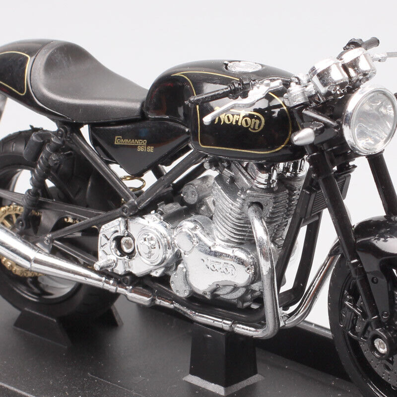 1:18 scale welly norton Commando 961 SE Cafe Racer motorcycle diecast toy model