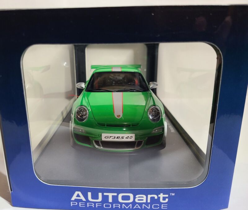 AUTOart PORSCHE 911 997 GT3 RS 4.0 GREEN NIB LE 1:18 SCALE 78149