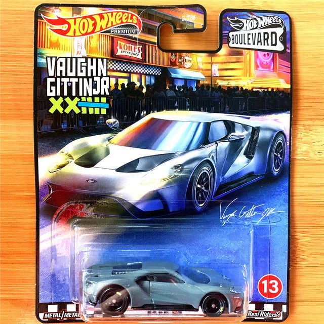 Hot Wheels Boulevard #36 - '18 Toyota 4Runner White TRD 1/64