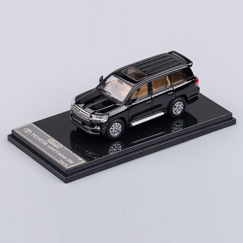 GCD 1/64 Toyota Land Cruiser LC200 Red/Gray Diecast Model Car