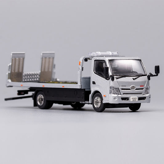 GCD 1/64 Hino Barrier Removal Vehicle Alloy Simulation Autombile Model